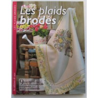 Les plaids brod&eacute;s